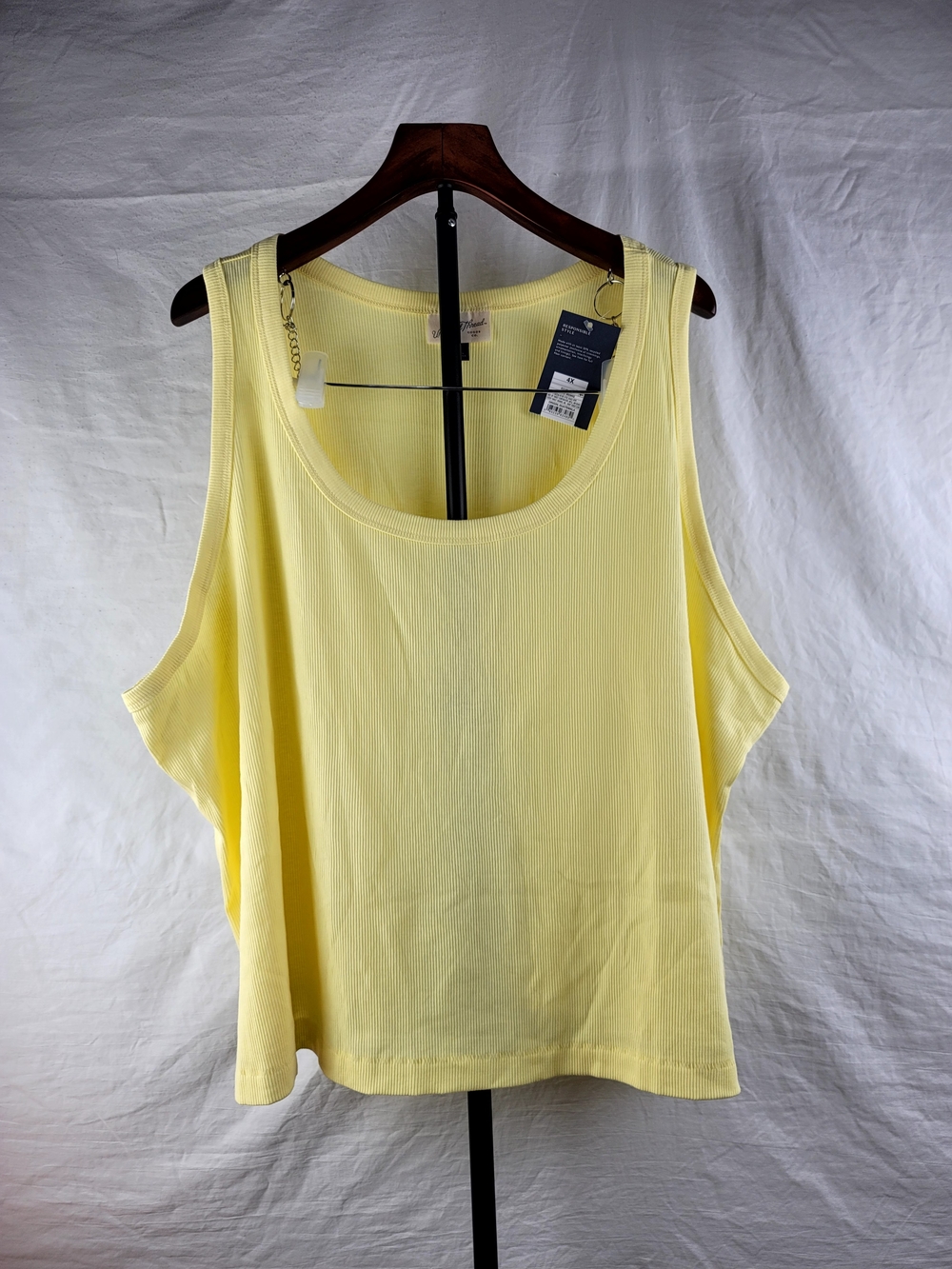 Universal Thread Light Yellow Scoop Neck Tank